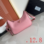 スーパーコピーブラダバッグ